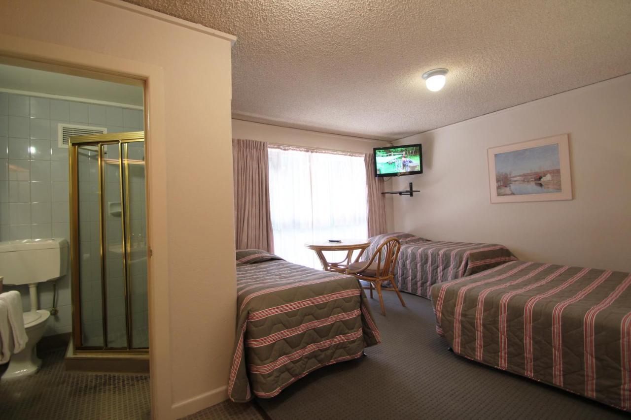 Beaumaris Bay Motel Экстерьер фото