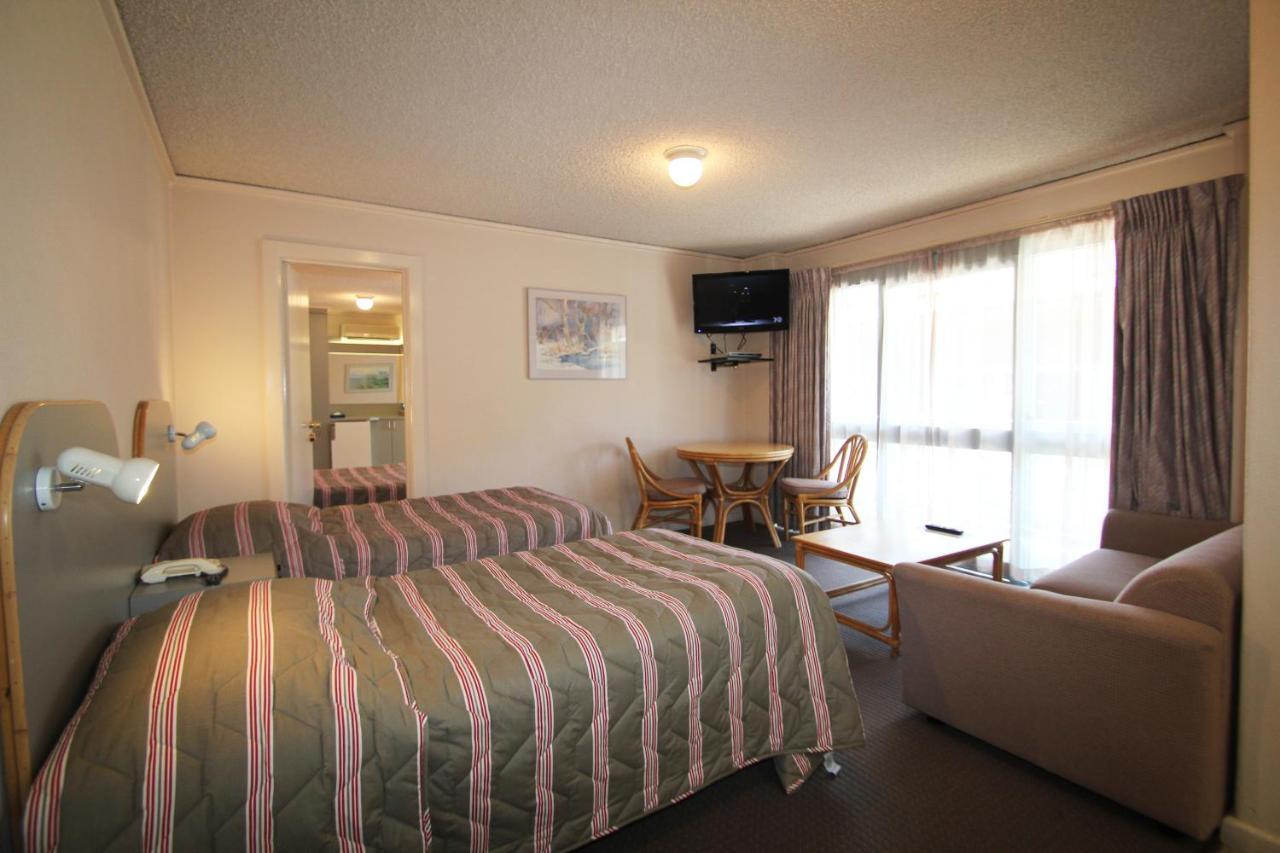 Beaumaris Bay Motel Экстерьер фото